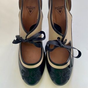 Fluevog “miracles” revelation